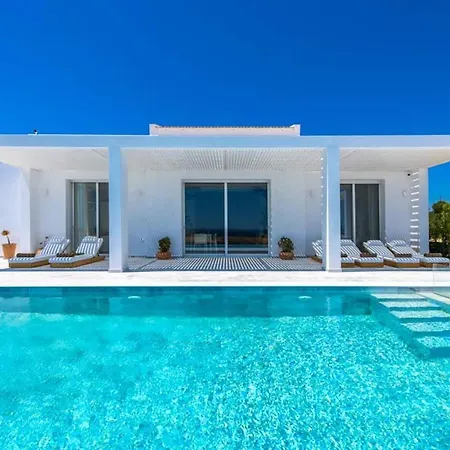 فيلة Seashore Beachfront *